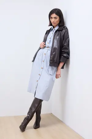 VESTIDO CHEMISE COM BOLSOS LISTRADO