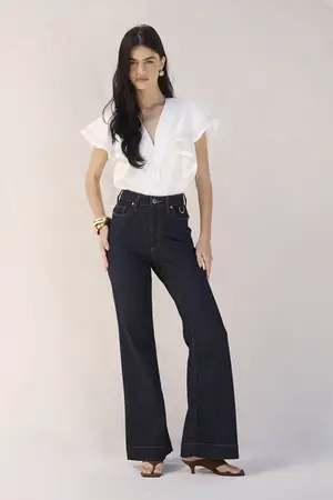 CALÇA BOOT CUT AMACIADA