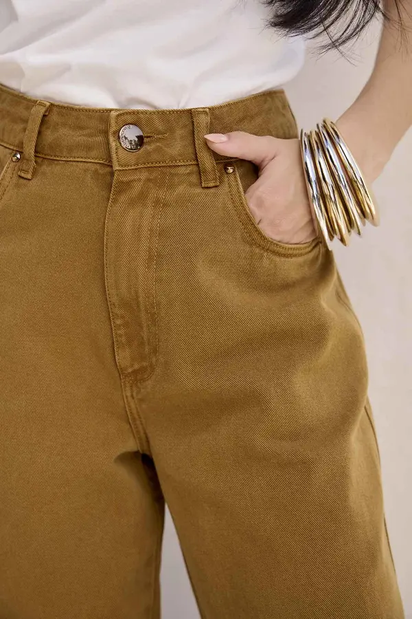 CALÇA DE SARJA WIDDE LEG OCRE