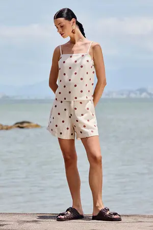 BERMUDA COM LINHO ALFAIATARIA POÁ