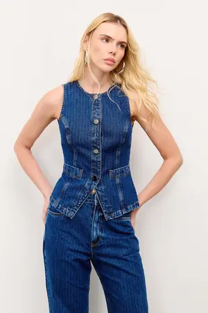 COLETE JEANS COM LISTRAS DENIM ESCURO