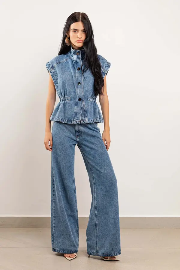 CALÇA JEANS WIDE LEG DENIM MÉDIO