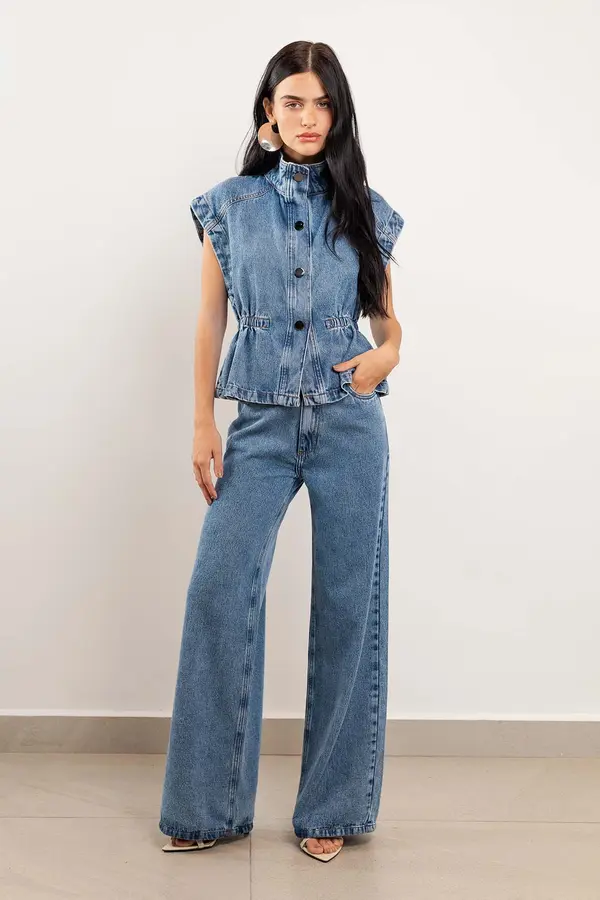 BLUSA JEANS COM CINTURA MARCADA DENIM MÉDIO